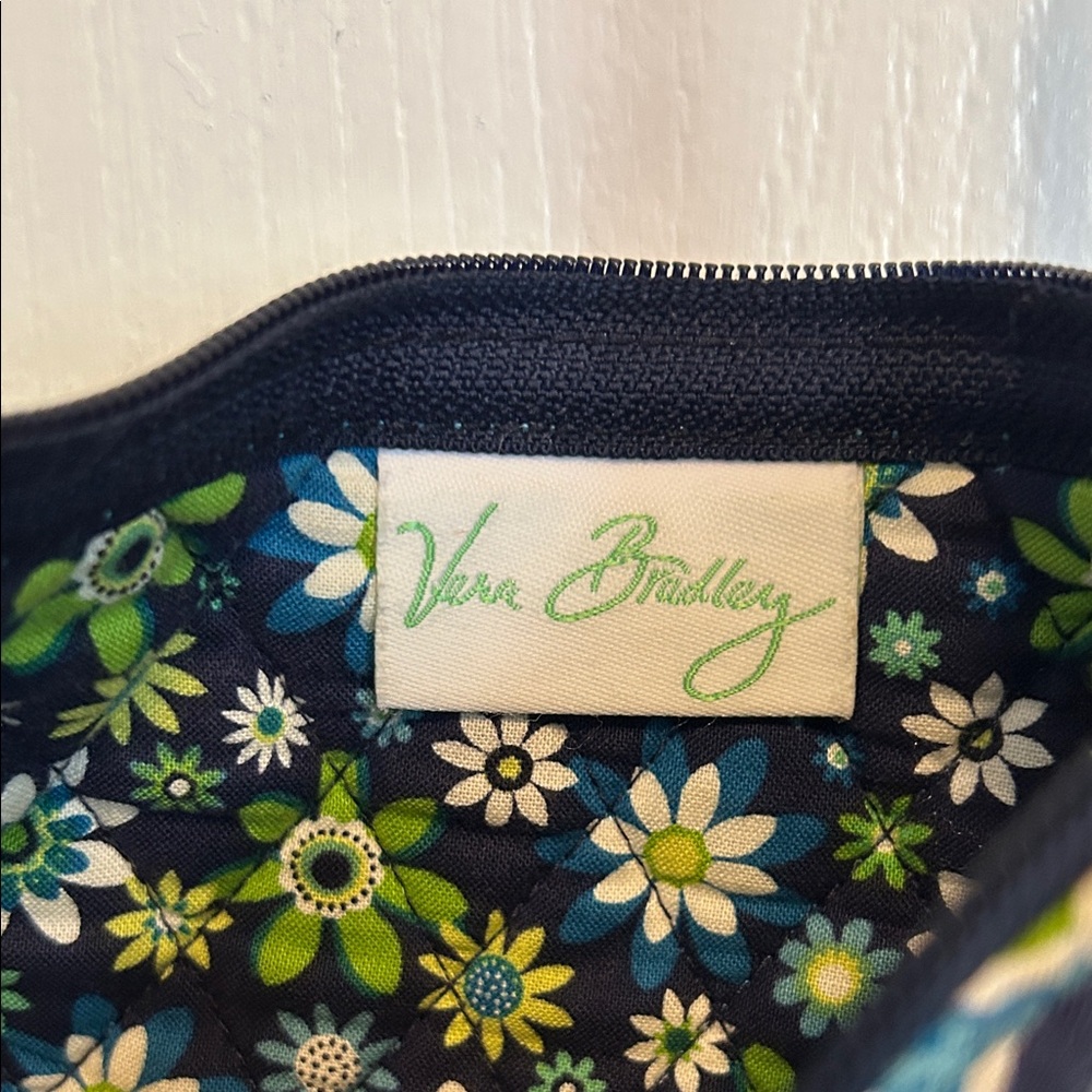 Vera Bradley RETIRED Daisy Daisy  design Lime Green & Blue Patterned Women's Bag - Picture 3 of 6